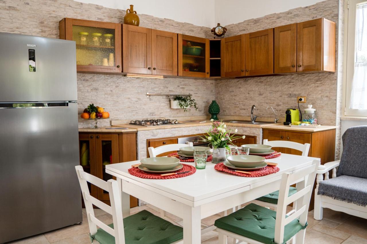 Villa Chanel Bellissima Villa Con Piscina Immersa Nella Valle D'Itria Ostuni Eksteriør billede