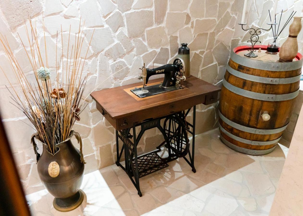 Villa Chanel Bellissima Villa Con Piscina Immersa Nella Valle D'Itria Ostuni Eksteriør billede