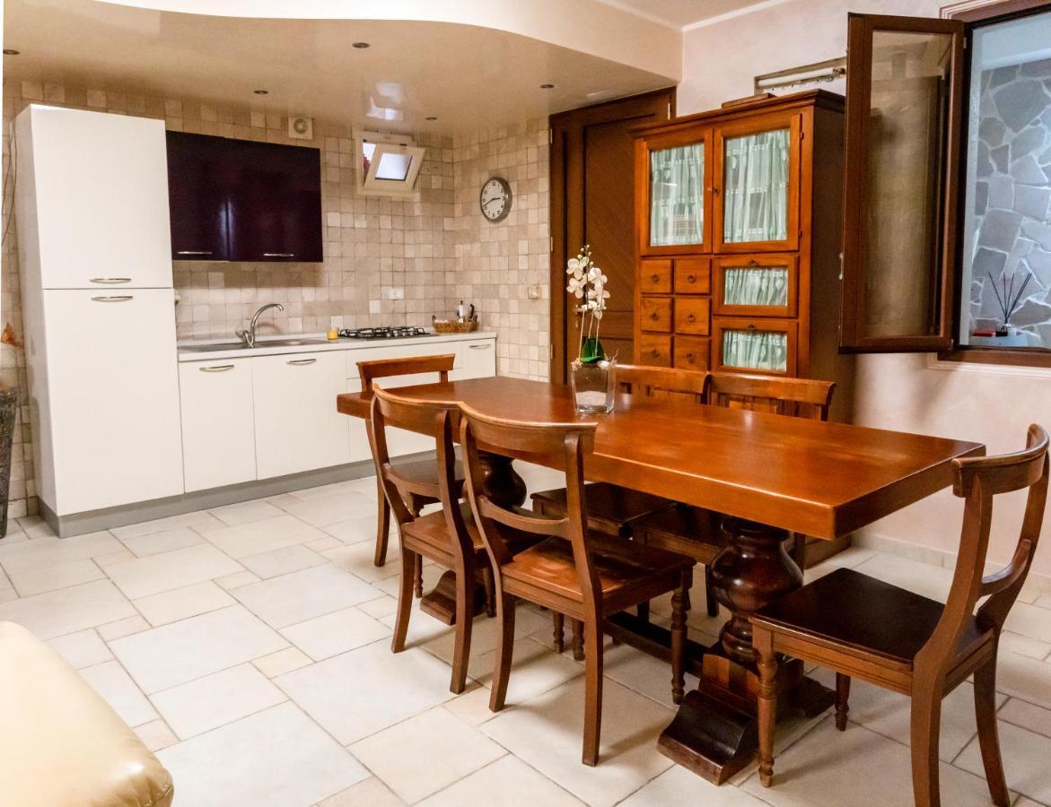 Villa Chanel Bellissima Villa Con Piscina Immersa Nella Valle D'Itria Ostuni Eksteriør billede